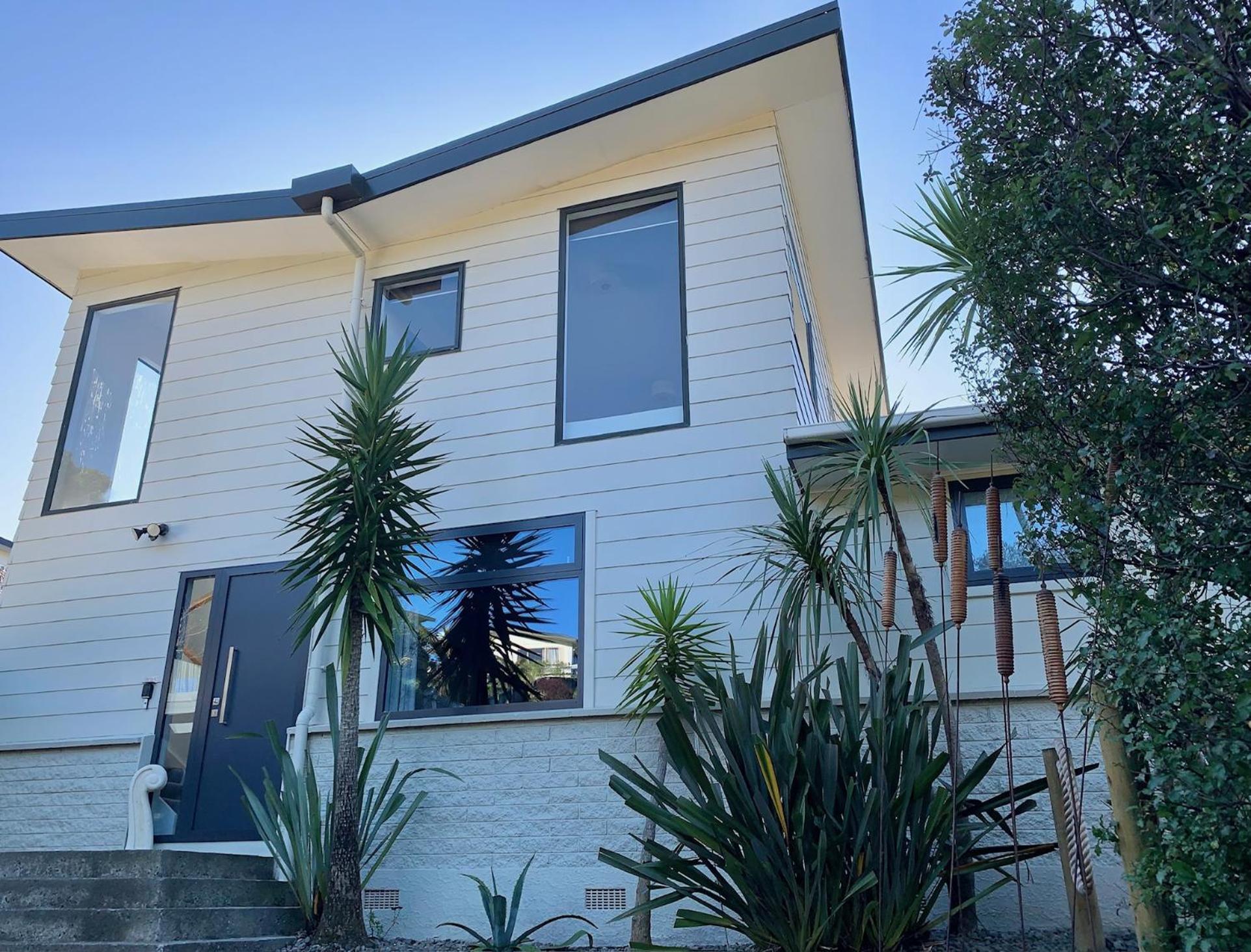 Koru Havenz Hotel Picton Exterior photo